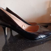 Комплект от клъч и обувки с нисък ток 41 номер, Tendenz, черен цвят, Спиди, снимка 6 - Дамски обувки на ток - 45558528