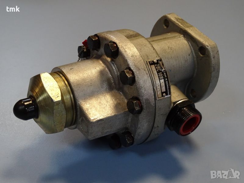 Хидравлична помпа Jihostroj ZBC 10RТ2 gear pump, снимка 1