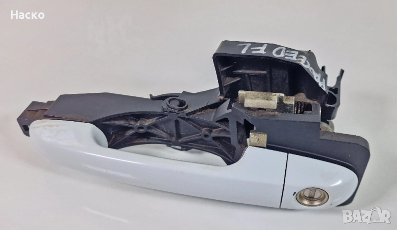 Предна Лява Външна Дръжка Киа Кия Сиид Kia Ceed 2006 - 2012 90308-02200, снимка 1