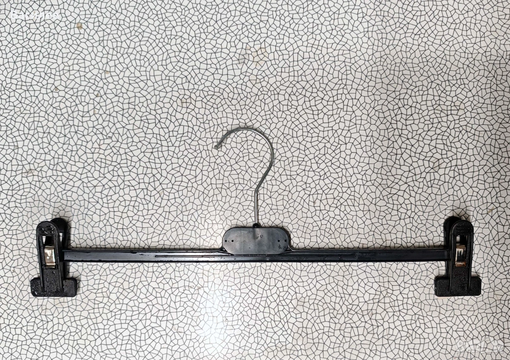 Закачалка за дрехи, пластмасова, снимка 1