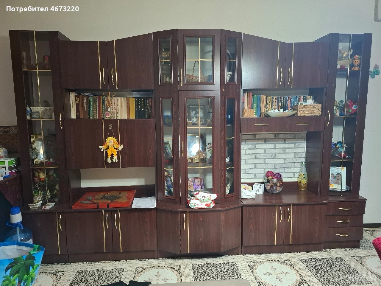 Продавам секция, снимка 1