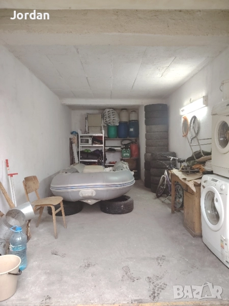 Гараж 21.38кв.м гр. Добрич , снимка 1