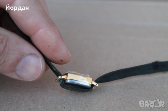 СССР Дамски позлатен часовник ЗАРЯ 17 камъка, снимка 3 - Дамски - 54044043