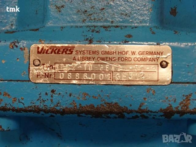 Хидравлична помпа Vickers GPA2-10-EK2-30-R Hydraulic gear pump, снимка 7 - Резервни части за машини - 50550760