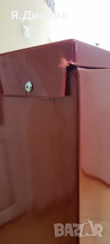 Хладилник Klarstein 90L в Бордо цвят , снимка 9 - Хладилници - 45373755