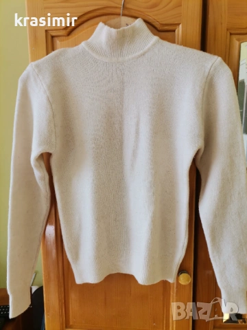 Нов детски пуловер за момиче , ръст 140 см.