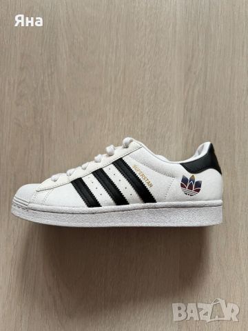 Обувки Adidas Superstar, снимка 1 - Дамски ежедневни обувки - 45320456