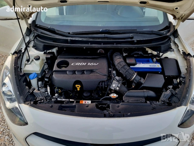 Hyundai I30 1.6CDTI 110ks Evro5, снимка 9 - Автомобили и джипове - 53633783