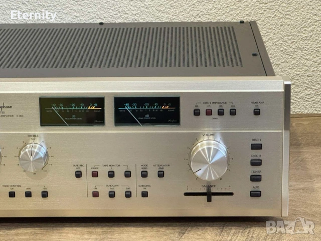 Accuphase E-303 / Усилвател, снимка 3 - Ресийвъри, усилватели, смесителни пултове - 54165734