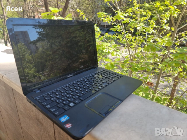 Продавам лаптоп Toshiba Satellite C855-12Z за ремонт/части, снимка 2 - Части за лаптопи - 54245567