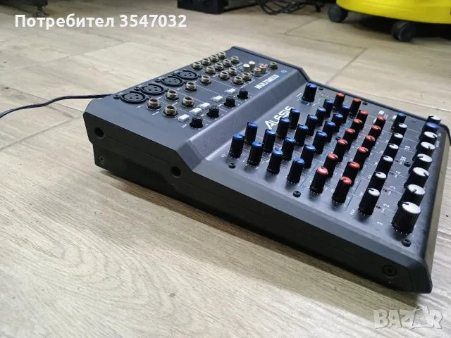 пулт Alesis multi mix 8, снимка 3 - Ресийвъри, усилватели, смесителни пултове - 48369564