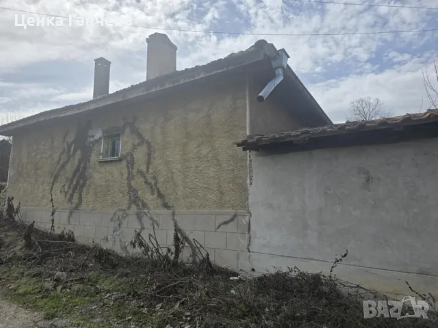 Къща в село Пресяка, снимка 3 - Къщи - 49695647