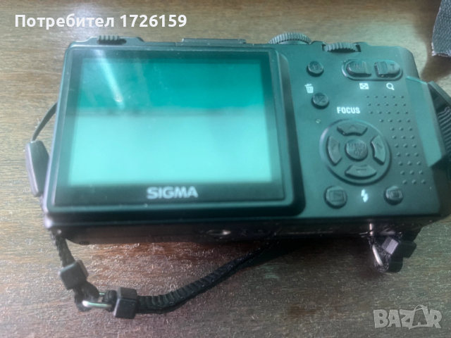 Фотоапарат SIGMA DP1, снимка 3 - Фотоапарати - 52825404