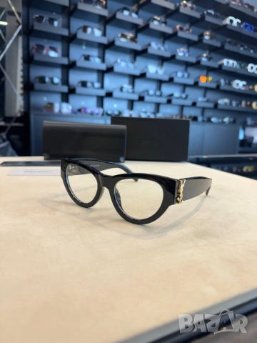 очила с черен обикновен калъф и ув защита ysl saint laurent tom ford bottega veneta, снимка 12 - Слънчеви и диоптрични очила - 52137944