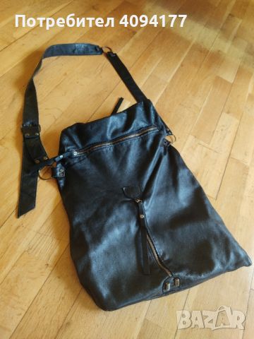 Женска кожена чанта през рамо в (запазено състояние), снимка 3 - Чанти - 45732967
