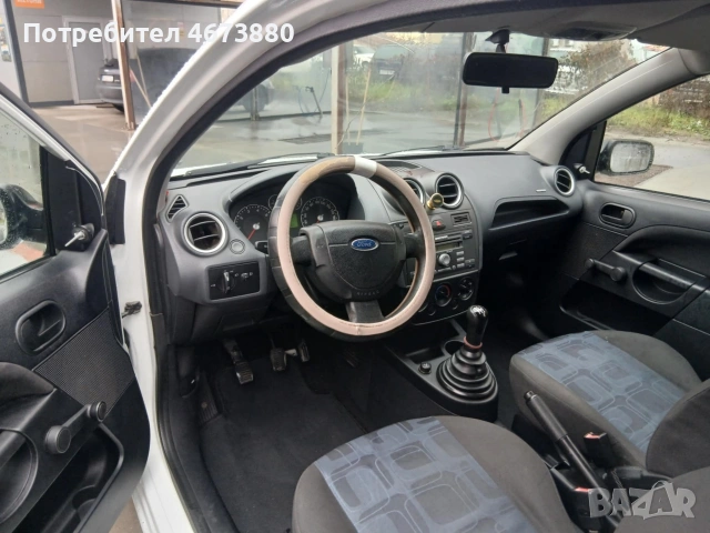 Ford Fiesta 1.3 газ бензин 75 кс 2007 гд, снимка 12 - Автомобили и джипове - 53100908