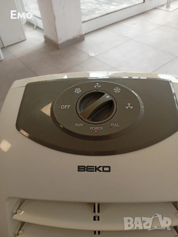 Продавам компресорен мобилен климатик BEKO 9000BTU 220v, снимка 2 - Климатици - 53721418