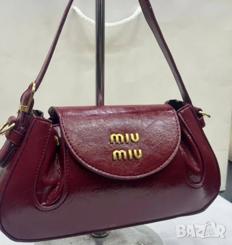 чанти Miu Miu , снимка 3 - Чанти - 51387078