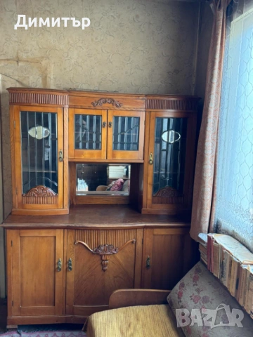 Салонен бюфет , снимка 2 - Антикварни и старинни предмети - 53614970