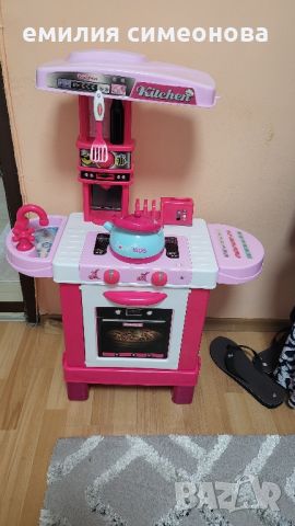 детска кухня , снимка 1 - Играчки за стая - 46408462