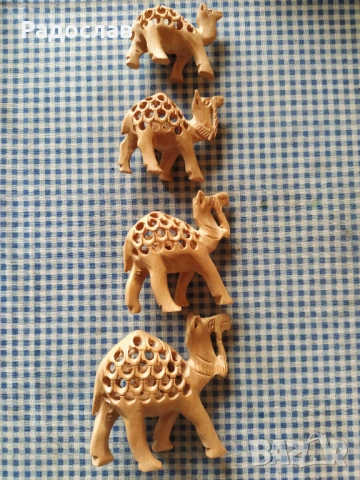 дървени фигурки Камила