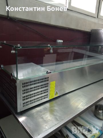 Хладилна витрина -салатиернс, снимка 4 - Обзавеждане на кухня - 45306230