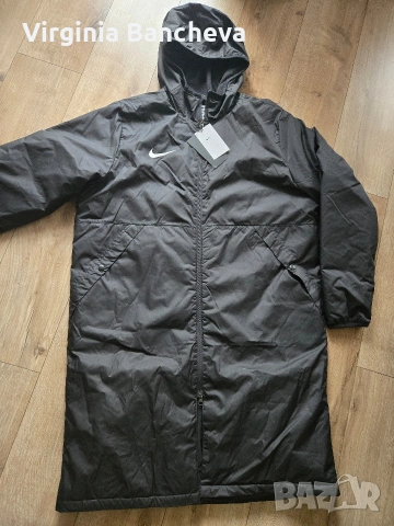 Мъжко яке Nike