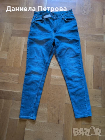 Дамски дънки, снимка 4 - Дънки - 51376279