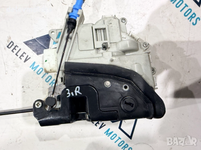 8K0839016H брава за задна дясна врата от Audi A3 1.0 TFSI, двигател CHZ, снимка 5 - Части - 52691912