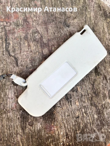 5P0857551A. Сенник ляв за Сеат Алтеа, Леон. 2008г