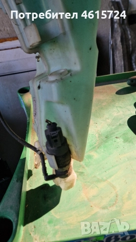 Казанче за чистачки Audi A6 C6 4F, снимка 2 - Части - 52108107