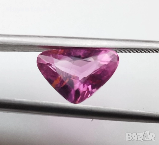 Блестящ турмалин с ярък цвят 1.80кт.! Сертифициран! Нов!, снимка 11 - Други - 52347436