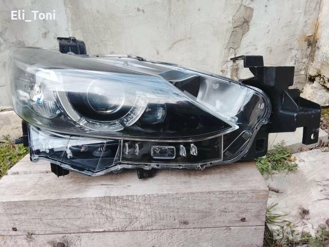 Десен фар за Mazda  6