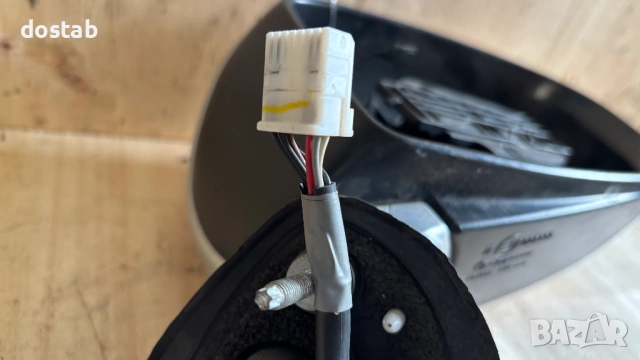 Огледало за Тойота Авенсис , снимка 4 - Части - 51754008