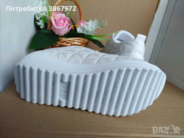 Дамски обувки на платформа, снимка 5 - Дамски ежедневни обувки - 53374891