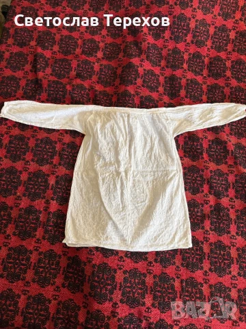 Продавам автентична ленена дамска риза за носия, снимка 4 - Ризи - 51310949