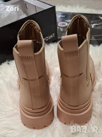 Бежови боти с дължина на стелката 22,5см, снимка 5 - Дамски боти - 52230859