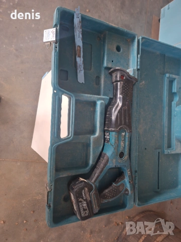 Саблен трион makita 18v