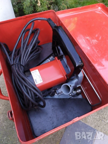 Mafell KFU 1000 - машина , фреза за фуги на подови настилки, снимка 4 - Циркуляри - 53877432