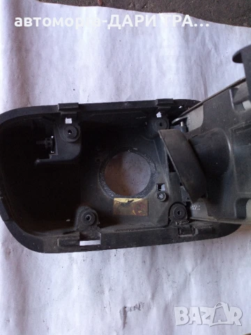 Капачка резервоар за Рено Еспеиз 3 2007 , снимка 2 - Части - 50781911