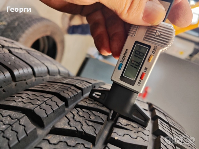 4бр.зимни гуми 215/65/16C Vredestein, снимка 3 - Гуми и джанти - 52887998