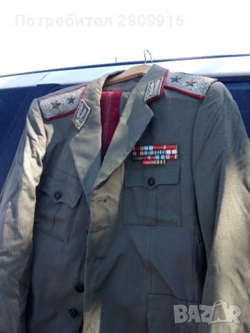 Генералска униформа от соца , снимка 4 - Антикварни и старинни предмети - 45114307
