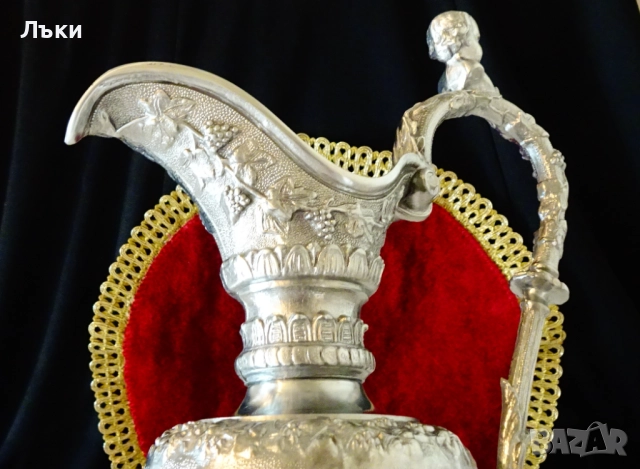 Божествена калаена ваза,кана,Ангели,Лъв,лози,барок,1.5 кг. , снимка 11 - Антикварни и старинни предмети - 51713122