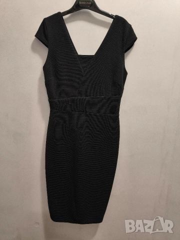 Чисто нова рокля р-р XS