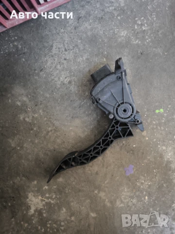 Педал газ за Ford Fiesta V Hatchback (11.2001 - 03.2010), 2S61-9F836-BA, снимка 2 - Части - 51211368
