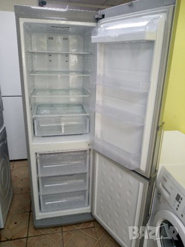 Иноксов комбиниран хладилник с фризер Samsung 2 години гаранция!, снимка 2 - Хладилници - 46016913