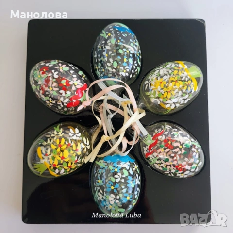 Комплект от шест стъклени, ръчно духани и изрисувани декоративни яйца, снимка 5 - Други ценни предмети - 54142297