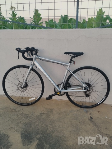 Шосеен Велосипед С Дискови Спирачки Carrera Zelos Mens Road Bike - Silver - S - Frame, снимка 3 - Велосипеди - 52683933