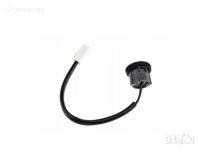 Бутон за отваряне на багажник Mazda 2, снимка 3 - Части - 50626351