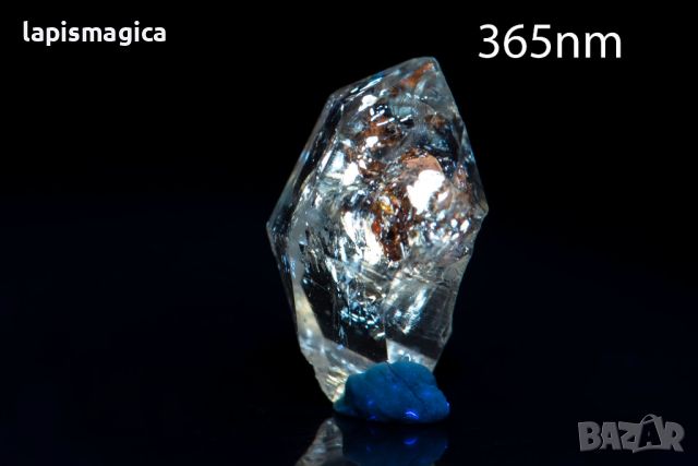 Петролен кварц кристал 3.3ct флуоресцентен #10, снимка 1 - Други ценни предмети - 46563805